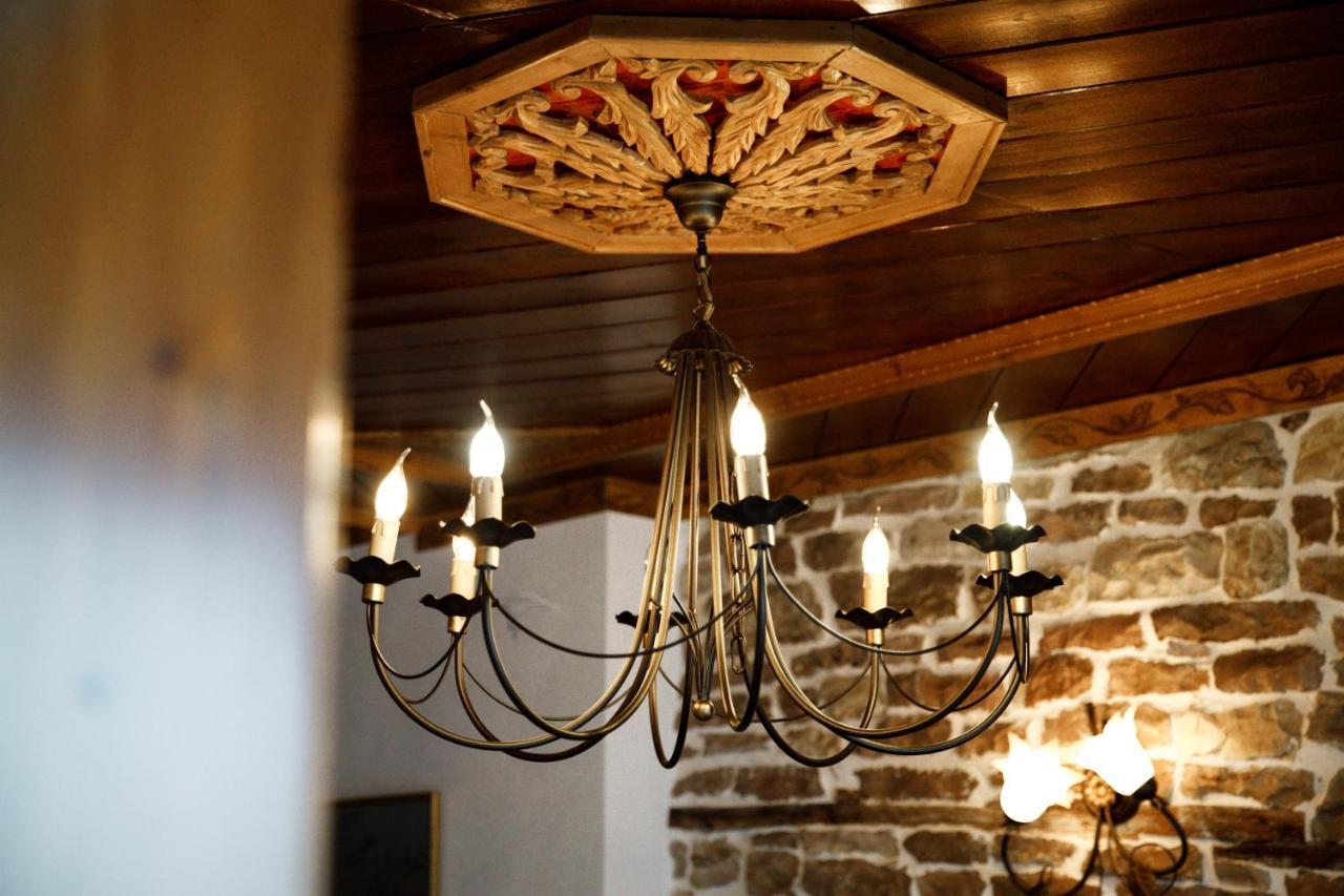 Hotel Sarajet 1821 Gjirokastër 외부 사진