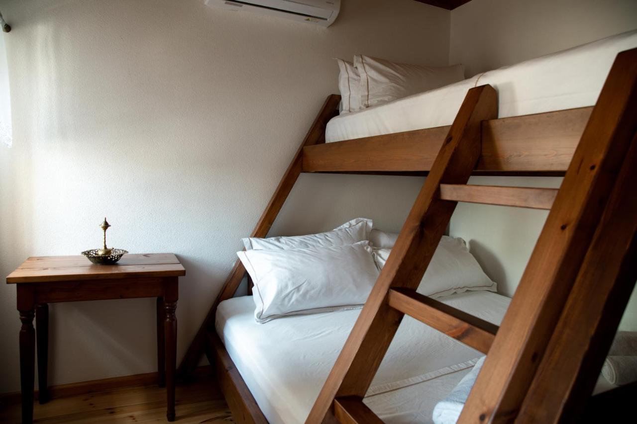 Hotel Sarajet 1821 Gjirokastër 외부 사진