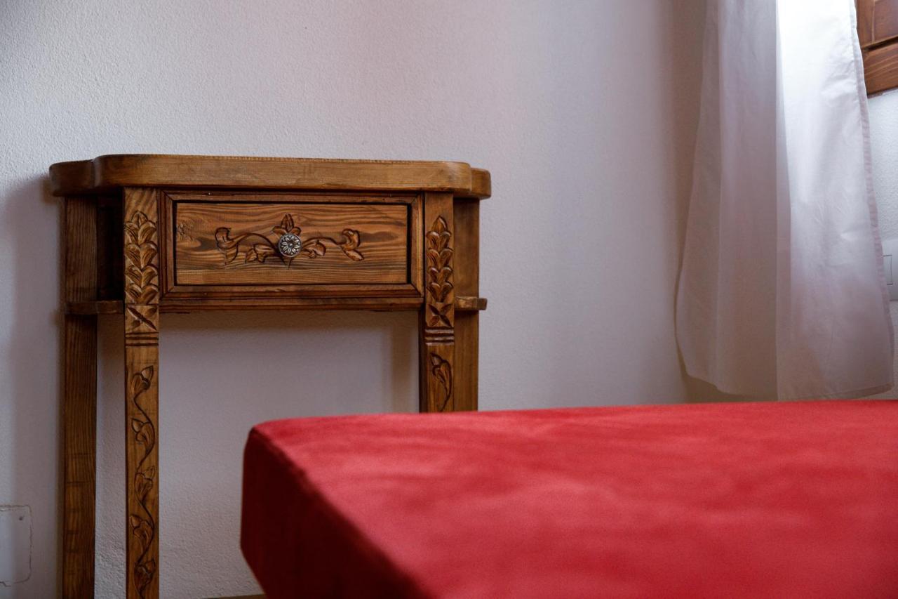 Hotel Sarajet 1821 Gjirokastër 외부 사진